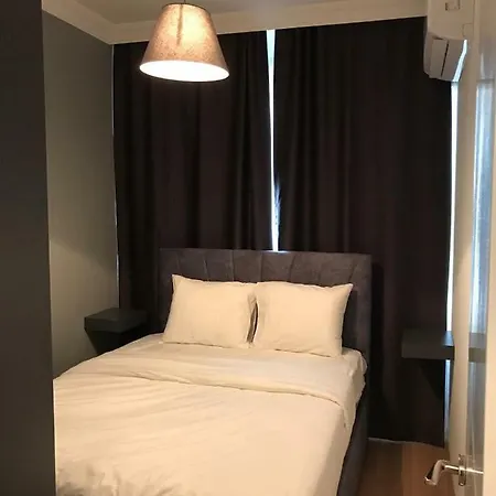 Mas Suites - Two Bedrooms Sisli , / Haneen *